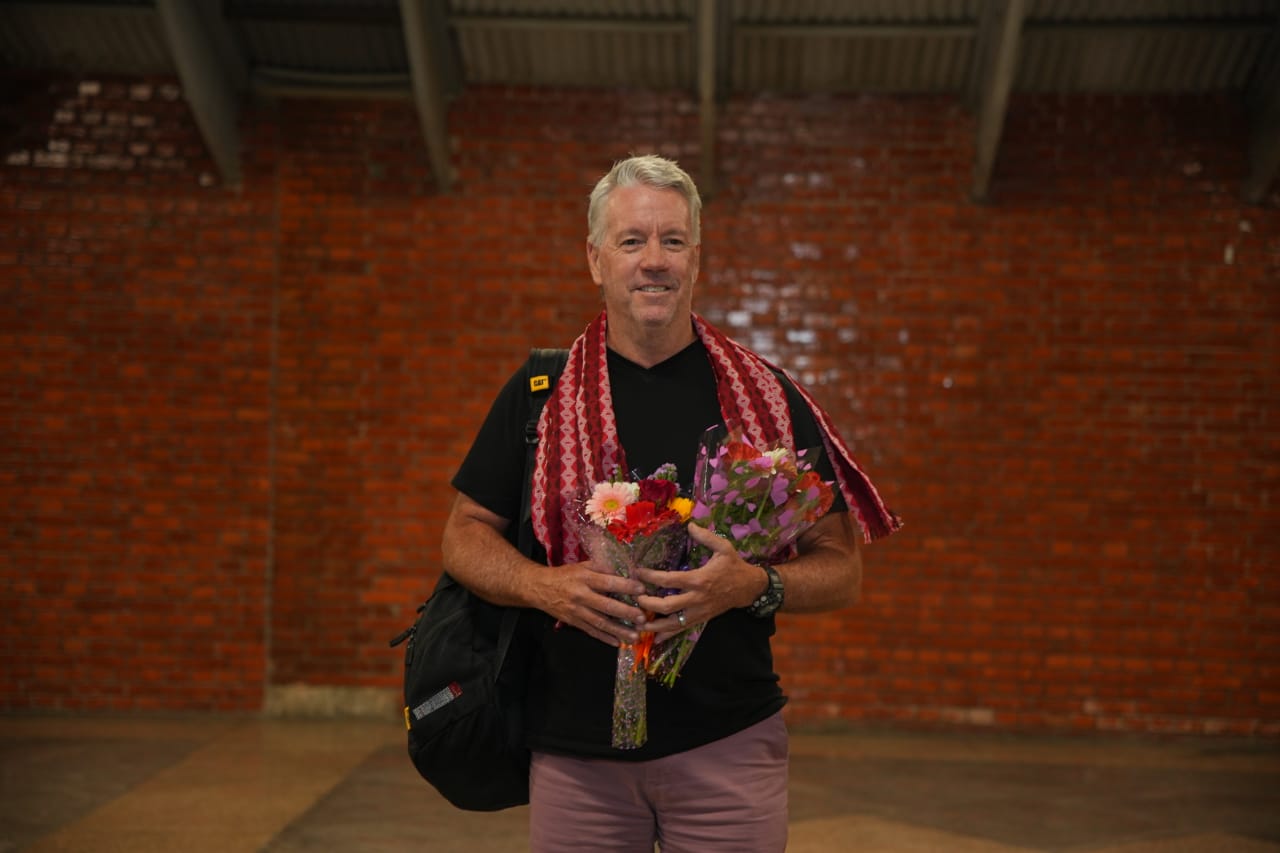 Coach Stuart Law arrives in Nepal ahead of The Core Camp